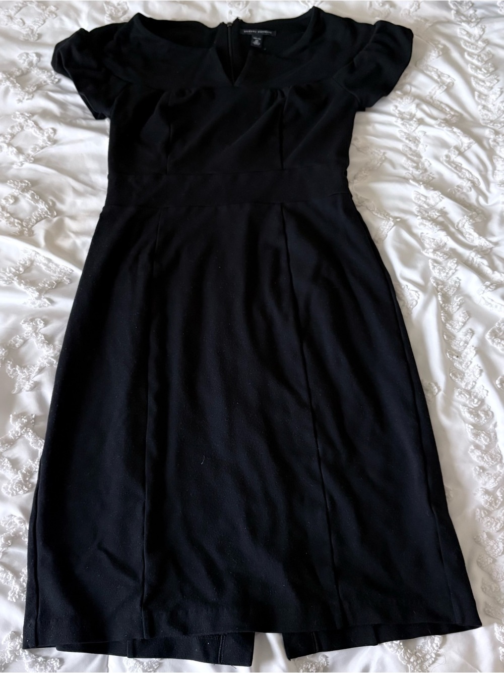Banana Republic Black Short-Sleeve Sheath Dress